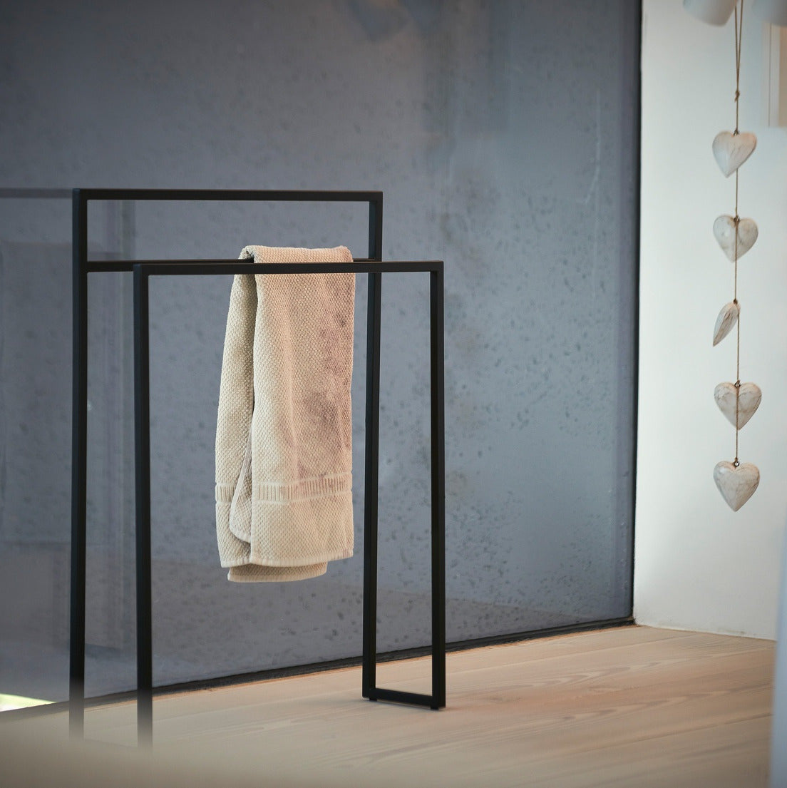 Level handdoekrek | Jan Kurtz | Lundia Living