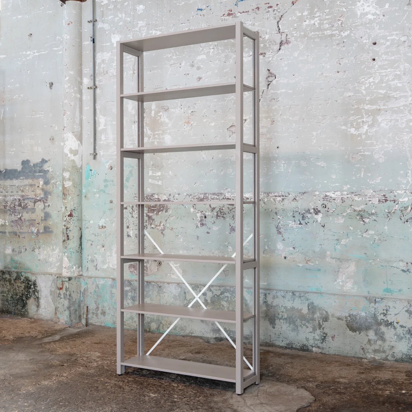 Open bookcase | Lundia Original | Stone grey solid wood, side view empty