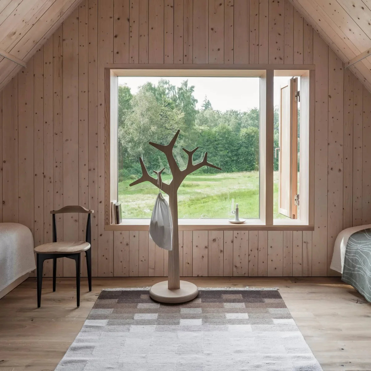 Tree kapstok 134 cm staand | Swedese | Lundia Living