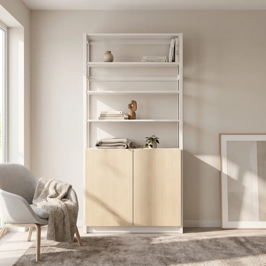 Bibliothèque compacte avec portes | Lundia Original | Blanc & regular, sfeerbeeld vooraanzicht
